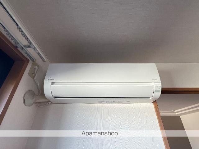 クローバービルの内装写真