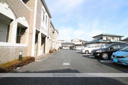 プラム　ツリィ[2LDK/52.89m2]の駐車場2