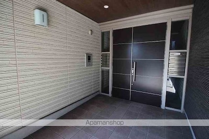 グランベレオ南手城[1LDK/40.93m2]のエントランス1