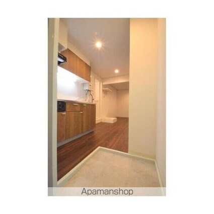 戸枝ハイツ[1DK/28.7m2]の玄関