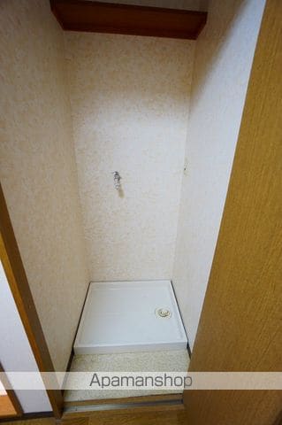 パークサイド鷹匠の内装写真