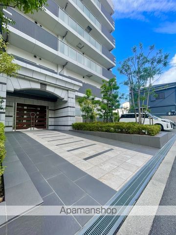 ZIOVIII清水丘の玄関写真