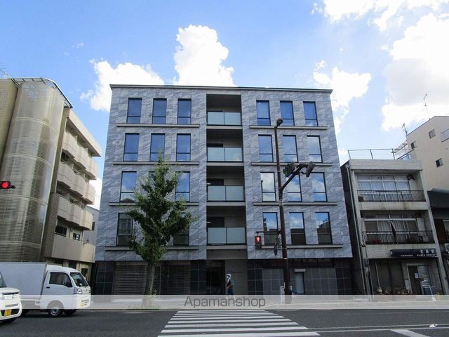プランドール神宮丸太町の外観写真