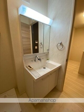 ユニヴェール　Ｂ棟[1LDK/37.68m2]の洗面所