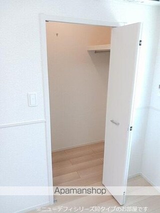 香川県高松市多肥上町[1LDK/47.74m2]の収納