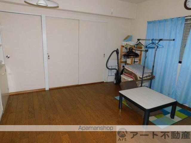 ＦＯＵＮＴＡＩＮ[3LDK/59.4m2]のリビング・居間