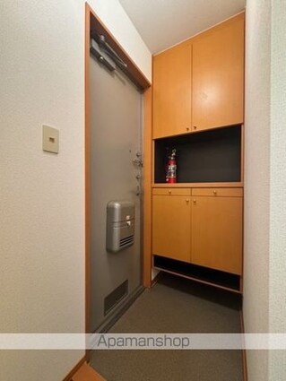 グリーンロード・エル　Ａ[2LDK/55.44m2]の玄関