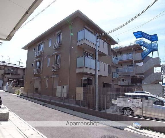 アプローズドムスの外観写真