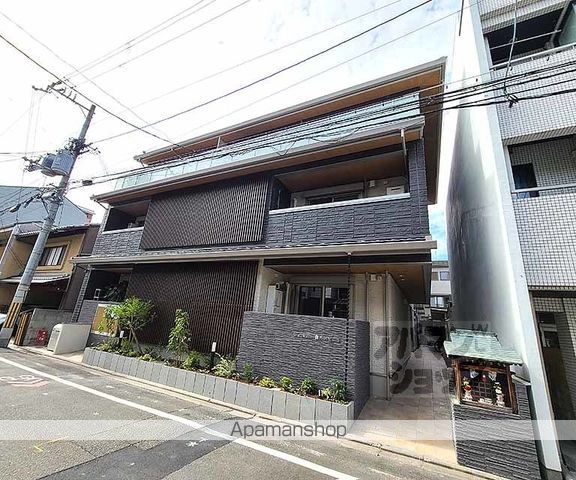 シャーメゾン祠西洞院二条の外観写真