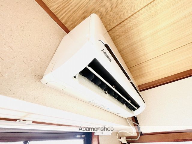アーチスト赤川の内装写真