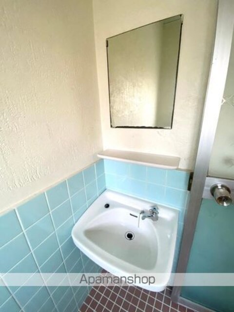 鈴木マンション[3K/42m2]の洗面所