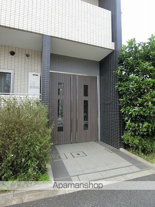 Ｔ’ｓ　ＳＴＡＧＥ[1K/24.64m2]のエントランス