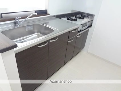 ＴＲＥＮＴＥ　ＬＵＭＩＥＲＥ[2LDK/63m2]のキッチン