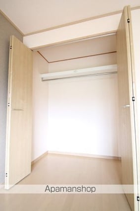 しゃんぐりらひる[2LDK/57m2]の収納