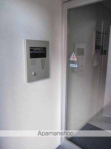 パトラス平岸の玄関写真