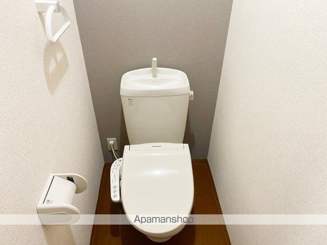ウィルコート岩根 Dの内装写真