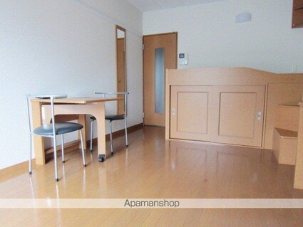 レオパレスやまぼうし[1K/26.08m2]のリビング・居間1