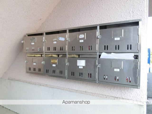 ハイツシャルマンIの外観写真