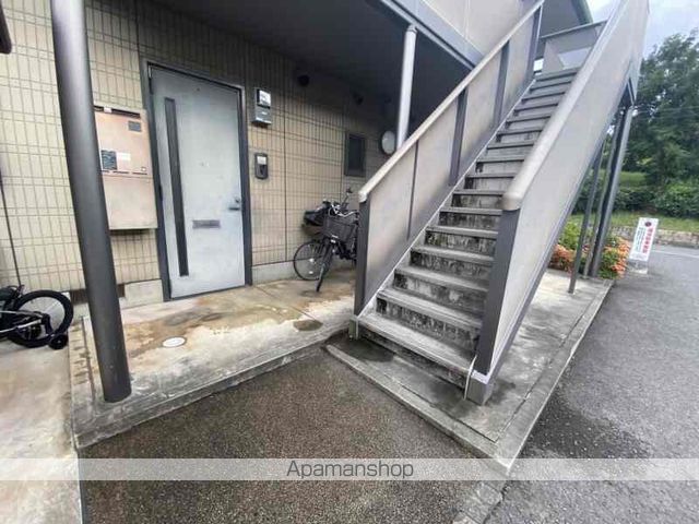 シャトレ・グランメールB棟の玄関写真