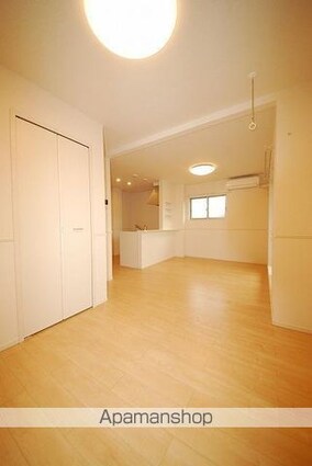 ベラ　ルーチェ　Ｃ[2LDK/57.55m2]のリビング・居間