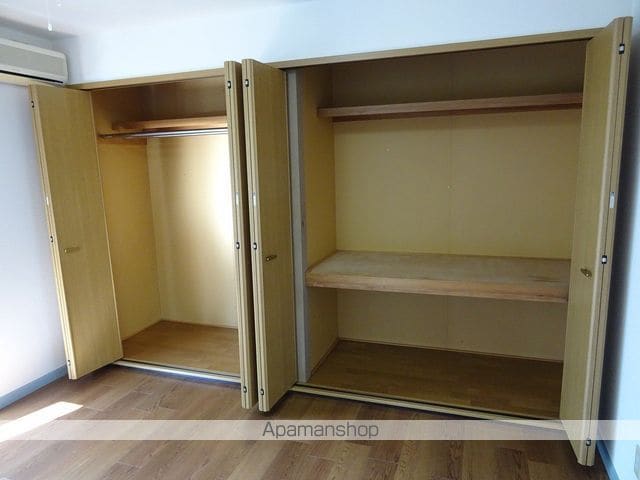住真居麗ビッグフレンドの内装写真