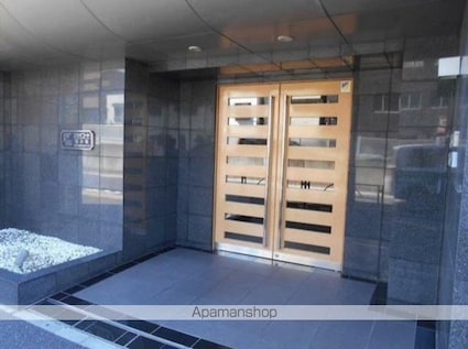 スカイコート新小岩[1K/24.51m2]のエントランス