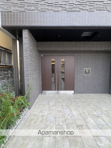 CRESTTAPPNODAの玄関写真