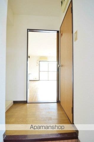 アークトレード太宰府の内装写真