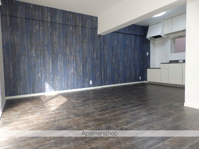廣島屋ビルの内装写真