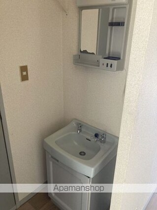 ロマーヌＡ・Ｂ棟[1K/23.96m2]の洗面所