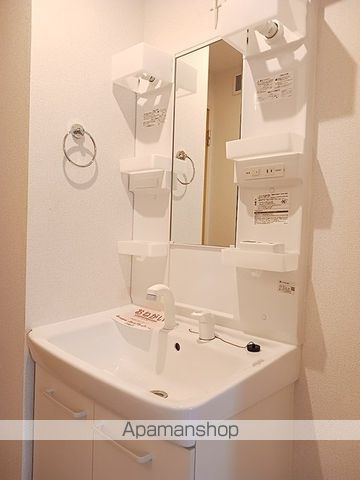 ラグーン IIの内装写真