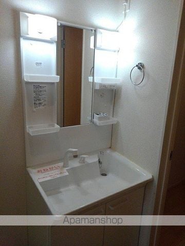 レジデンス MーIの内装写真