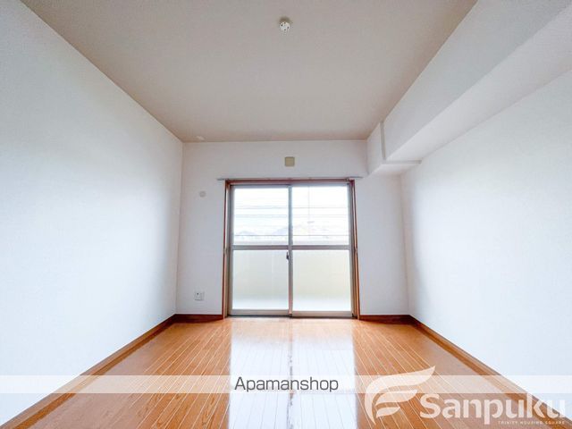 マンションT&SIIの内装写真