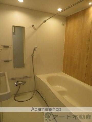 クレメント IIの内装写真