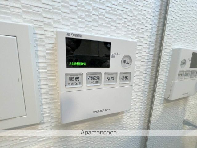 エスレジデンス堺筋本町ウーノの内装写真