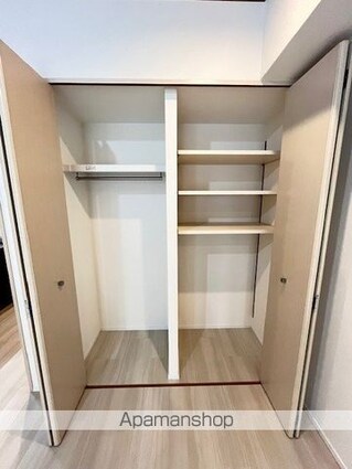 東京都港区東新橋２丁目[1K/30.02m2]の内装2