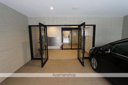 香川県高松市瓦町２丁目[1LDK/40.95m2]の共用部1