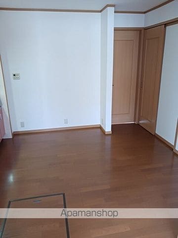 エピナールBの内装写真
