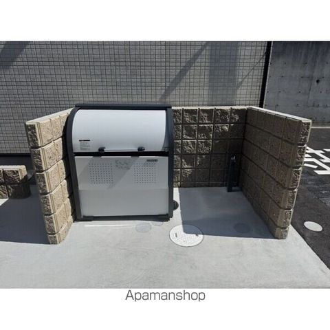 ピレーネ中野本町の内装写真