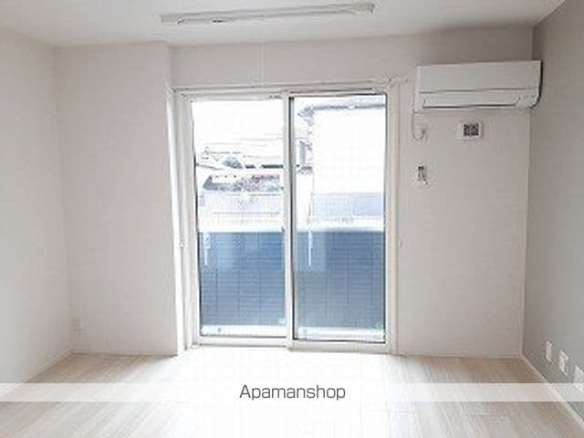 ロイヤルステージ北堀町の内装写真