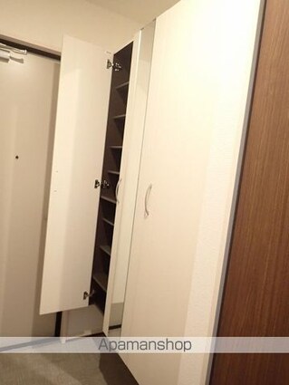 滋賀県栗東市小柿１丁目[1LDK/41.49m2]の玄関