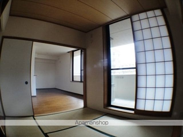 白鷹苦楽園マンションの内装写真