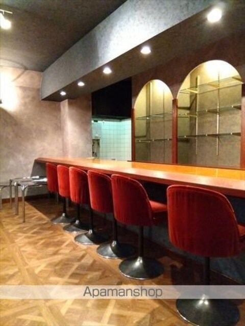 高島ビル[店舗/33m2]のリビング・居間