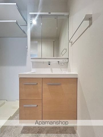 Ware House三鷹の内装写真