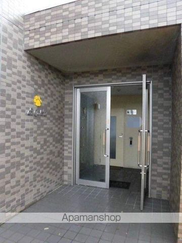 DI COLZAの玄関写真
