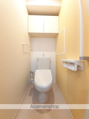 ＪＲ山陽本線 下松駅 バス乗車時間：8分 最寄りバス停で下車 徒歩2分 2階建 築8年の内装写真