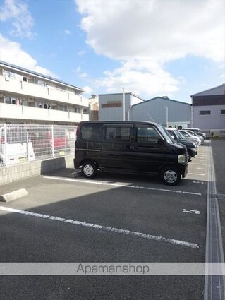 和歌山県和歌山市湊[1DK/36.71m2]の駐車場5
