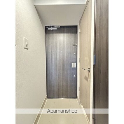 ザ・グラヴィティ新宿[2DK/37.45m2]の玄関