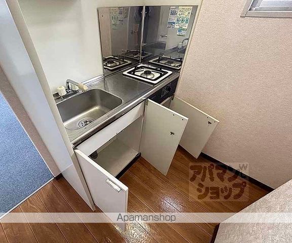 プリオール烏丸三条の内装写真