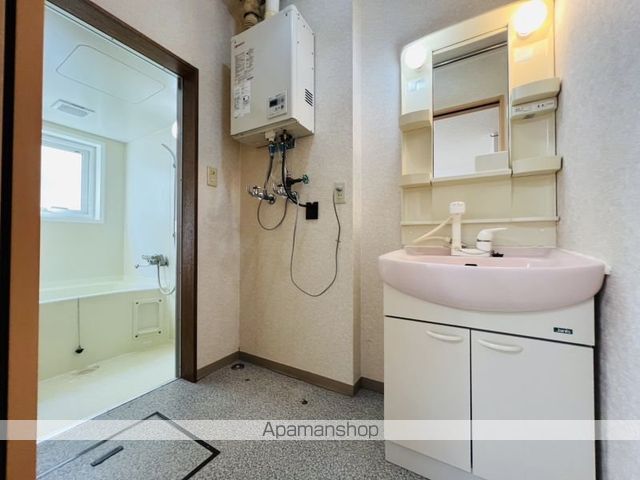 A.STORMの内装写真
